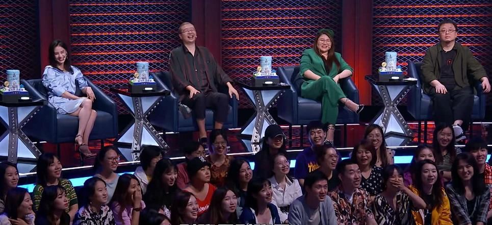  大局|李诞不拍灯，黄圣依不笑，老罗不要大局，《脱口秀大会》变冷场会