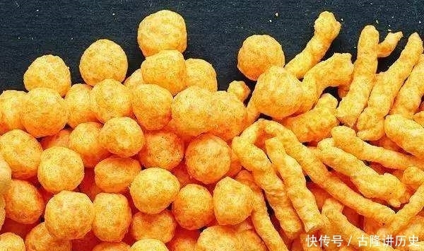 不小|疫情下零食销量大增,焦虑时人们更喜欢吃哪种零食?