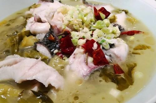 接下来|可以说是鱼腥的死对头,在炖鱼的时候,也就是鱼肉最便宜了,人人都可以吃得起