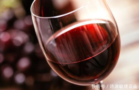 碳酸|最伤身体的5种饮品,碳酸饮料在内,很多人在“当水喝”,快停止