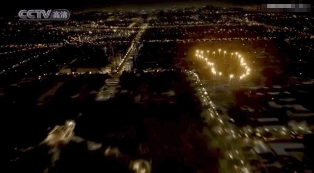  眼泪|12年后这一幕重上热搜，才发现我们都欠2008一场眼泪