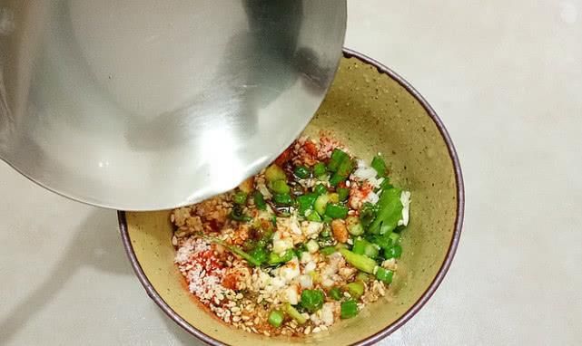 2茶匙|天气热没胃口?这道凉菜绝对开胃!比肉还好吃,关键是不贵!