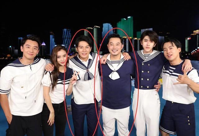  杀青|跑男团拍杀青大合照，唯一女成员baby站旁边，C位人选地位不一般