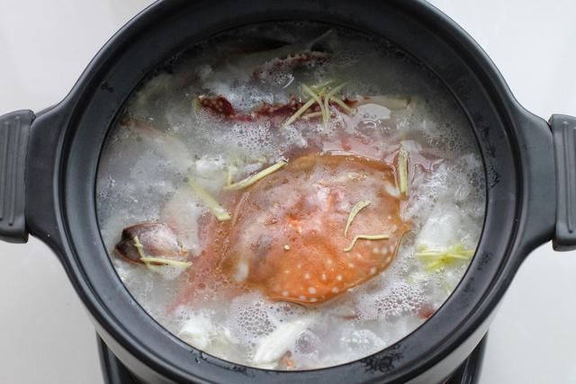 早晚|秋季早晚温差大,快给家人煮上一锅暖胃粥,营养丰富口感倍儿鲜美