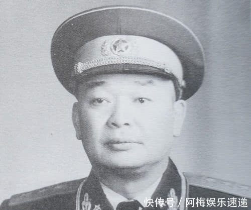 55年授衔时,他正担任四川省委书记,但主席