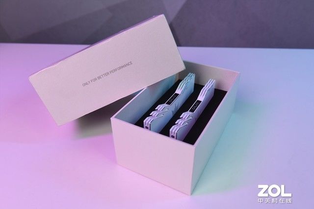 EXTREME|影驰HOF EXTREME 4266内存评测：超频至4700MHz