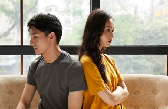  生活|分房睡的夫妻，生活会过得怎么样，三个过来人说出实情