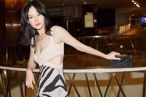 嘉宾|跑男迎来腿最长嘉宾,杨颖蔡徐坤不敢和她同框,看清是谁:打脸了!