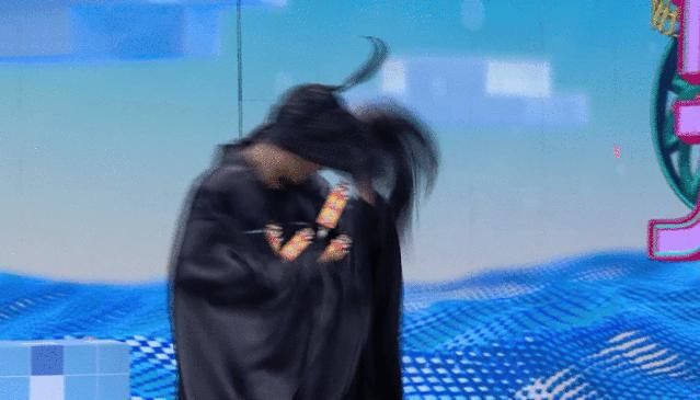  黄明昊|黄明昊喜剧人实锤！凭超强综艺感有望成为快本常驻mc？