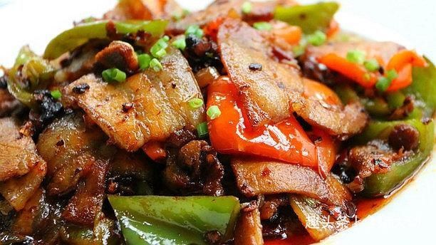  特别|闻着都特别香的下饭菜，做法简单，吃着鲜美，绝对的营养又健康！