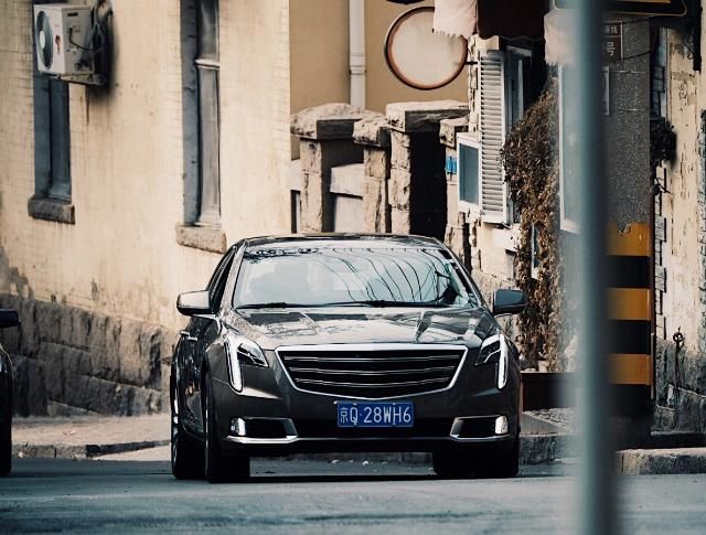  何苦|每日易乐:以贩养车?要不是买了纳智捷 何苦卖私油