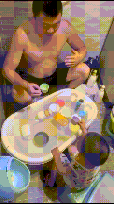 搞笑|搞笑GIF：腿脚挺利索啊