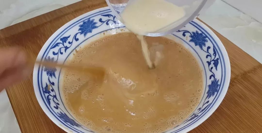 米糕|四勺红糖和一碗米饭，比没有水煮的米糕好十倍，你吃得越多，你就越想吃