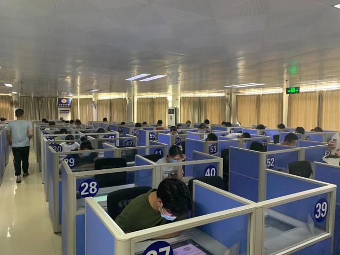  晚上|开启“夜考”模式！暑假期间，南宁驾考将延时服务至晚上22时