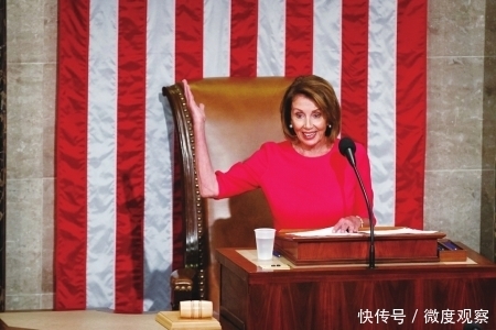 买凶杀人|佩洛西这一刀太狠了,特朗普猝不及防,直接定下“通俄”基调