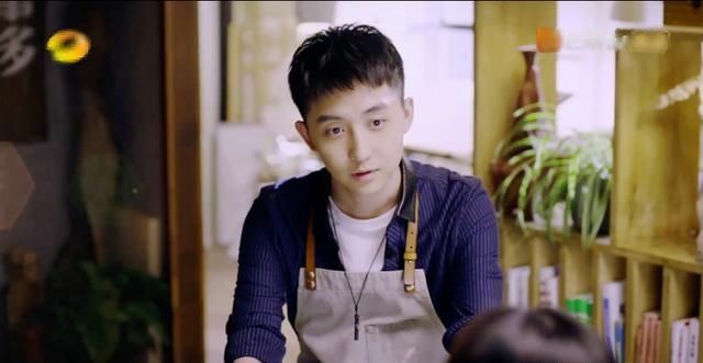  家人|《以家人之名》：周淼终于要下线了，他真的是个“多余”的人