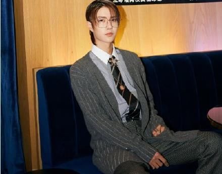  期待|看了王一博被观众期待后，你就会赞美他，那是新生代明星的优点