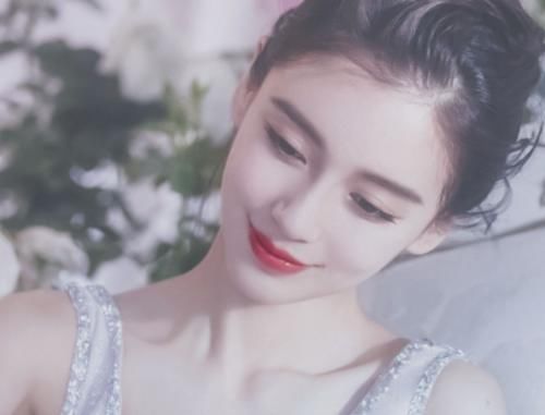  女明星|整容最成功的4位女明星，如今一个比一个红，你最羡慕哪一位？