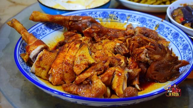  美味|豉油鸡最简单的做法，肉质嫩滑鲜香美味，看完厨房小白都能完成