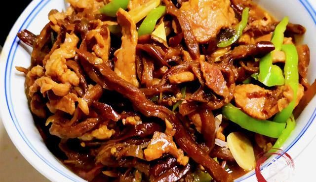  冬天|5种适合晒干吃的青菜，制作方法简单，冬天炖肉好吃又上瘾