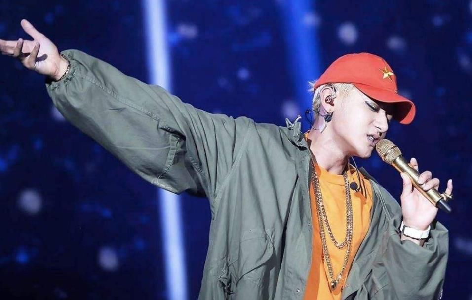  鹿晗|《新说唱》官宣帮唱嘉宾，鹿晗助阵吴亦凡，爷青又回