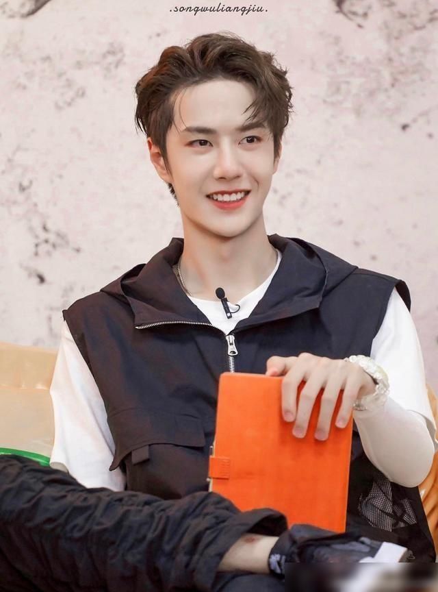  王一博|嘻哈3王一博队长，你以前是怎么成为队长的？