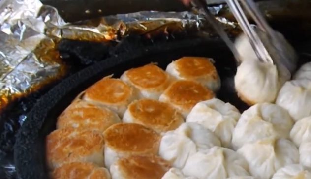 吃出|中国包子在印度走红,被印度人吃出了新花样,只是吃相无法直视