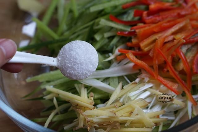 解馋|8月多吃这菜,高纤维低热量,爽翻舌头的下饭菜,解馋不长肉