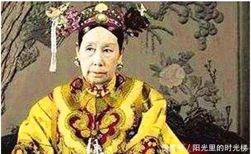 康熙|光绪皇帝可以直接杀了慈禧太后，夺取皇权吗？看看康熙的做法