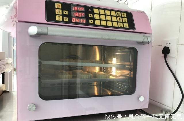 制作|不用枧水,自己在家也能做出月饼,不加任何添加剂,比买的好吃