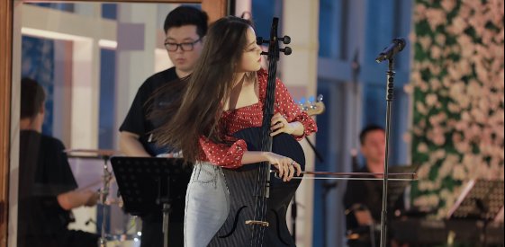  欧阳|欧阳娜娜私服满满青春气息，学会以下几点，你就是最时尚的女孩