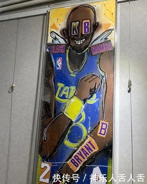 游戏|潮流YZY GAP联名系列图全曝光 ,从眼镜到童装应有尽有