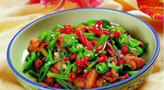  家常菜|家里请客必不可少的几道家常菜，美味诱人，鲜香下饭，上桌抢着吃