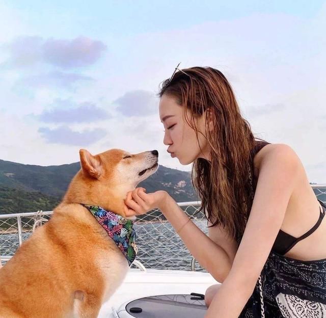  港姐|2019港姐冠军零工作成“失踪人口”，称休息是为了走更长的路