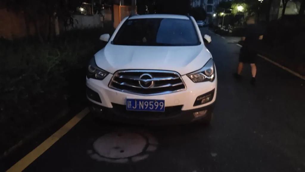 占用|?持续曝光！萍乡又一批私家车占用消防车通道