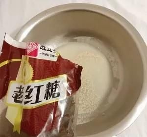  烤箱|不用烤箱就能做的糕点，在家里蒸着吃，咬上一口QQ弹弹，松软可口