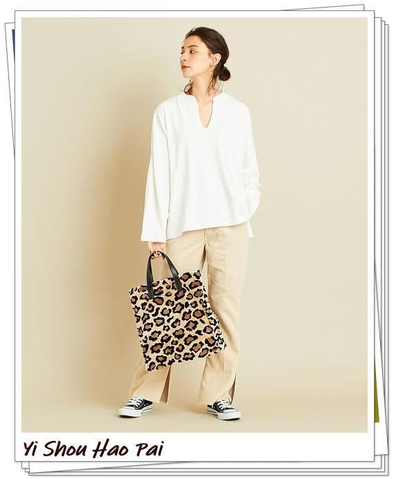 干净|白色无帽卫衣的秋季穿搭推荐！打造干净、简约的日系轻熟风造型