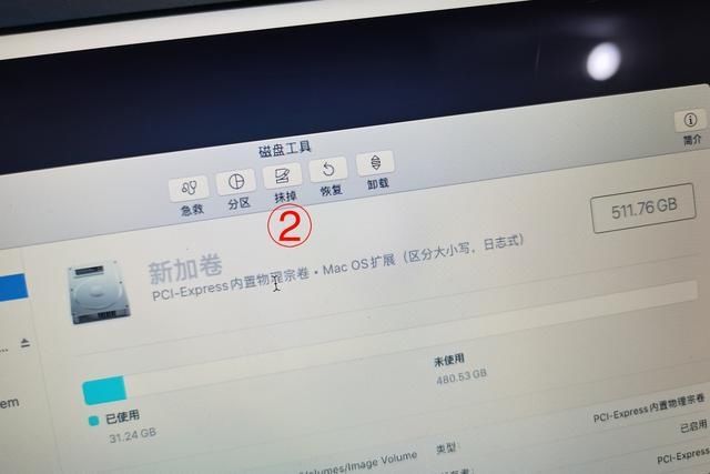  中国|告别MacBook小容量，网友：中国技术让库克泪流满面，这操作香