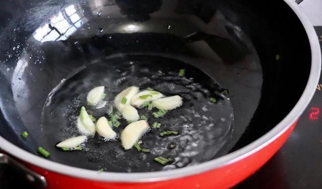  好吃|晚餐就吃此菜，比肉还好吃，吃了还不长胖，上桌一下子就吃光了