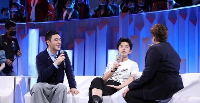 谭咏 我们的歌2：前辈配置豪华，新生首秀拉胯，李健追星谭咏麟成为舞台之光