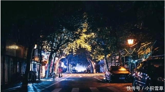 学习|女子夜行回家被男子拖进绿化带受侵犯, 之后机智脱险, 网友: 值得学习