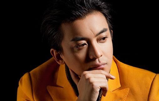  综艺|两人同演《爱情公寓》走红，一人沉迷综艺，而他不断挑战新角色