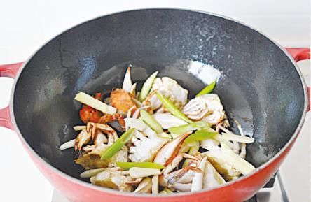 季节|又到了吃螃蟹的季节,别只会清蒸,这种做法让家人赞不绝口