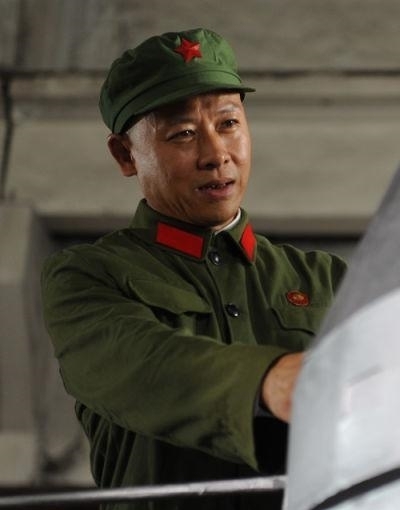  胡亚捷|胡亚捷与妻子3次离婚大战，为何不但没得逞反而还“割地赔款”？