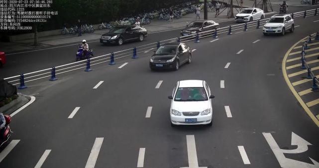 栖霞路北|都“跑”不脱！车辆违法，行人闯红灯……今天全曝光——