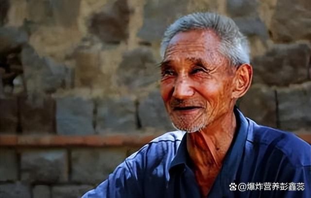 科学家表明过了12点睡觉会变傻(科学家们研究发现：在11点之前睡觉的人，身体会更健康？)