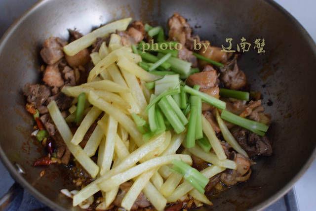  上桌|用它搭配鸡块，上桌都抢着吃！