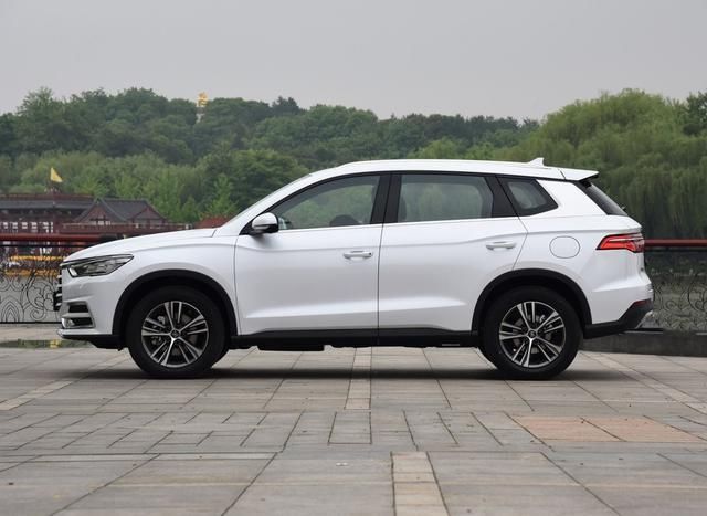  Pro|长安欧尚X7 VS 比亚迪宋Pro，看完对比，差距一目了然