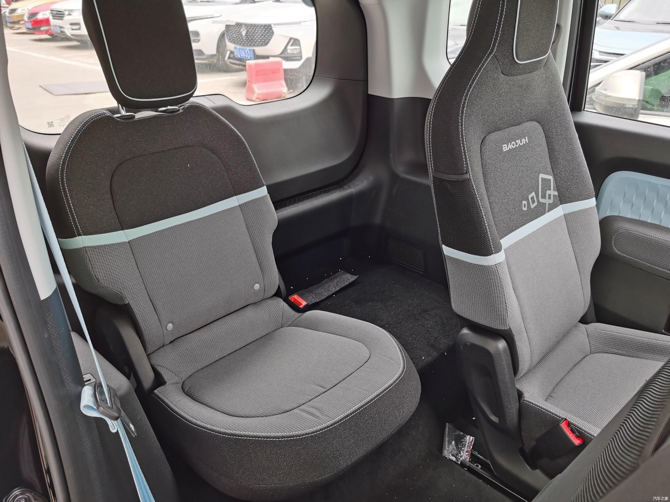  简单|让快乐来得更简单！体验新宝骏E300/E300 PLUS