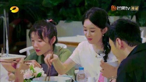  赵丽颖|《中餐厅》向赵丽颖道歉，不禁让人反思，如果不是她还会道歉吗？